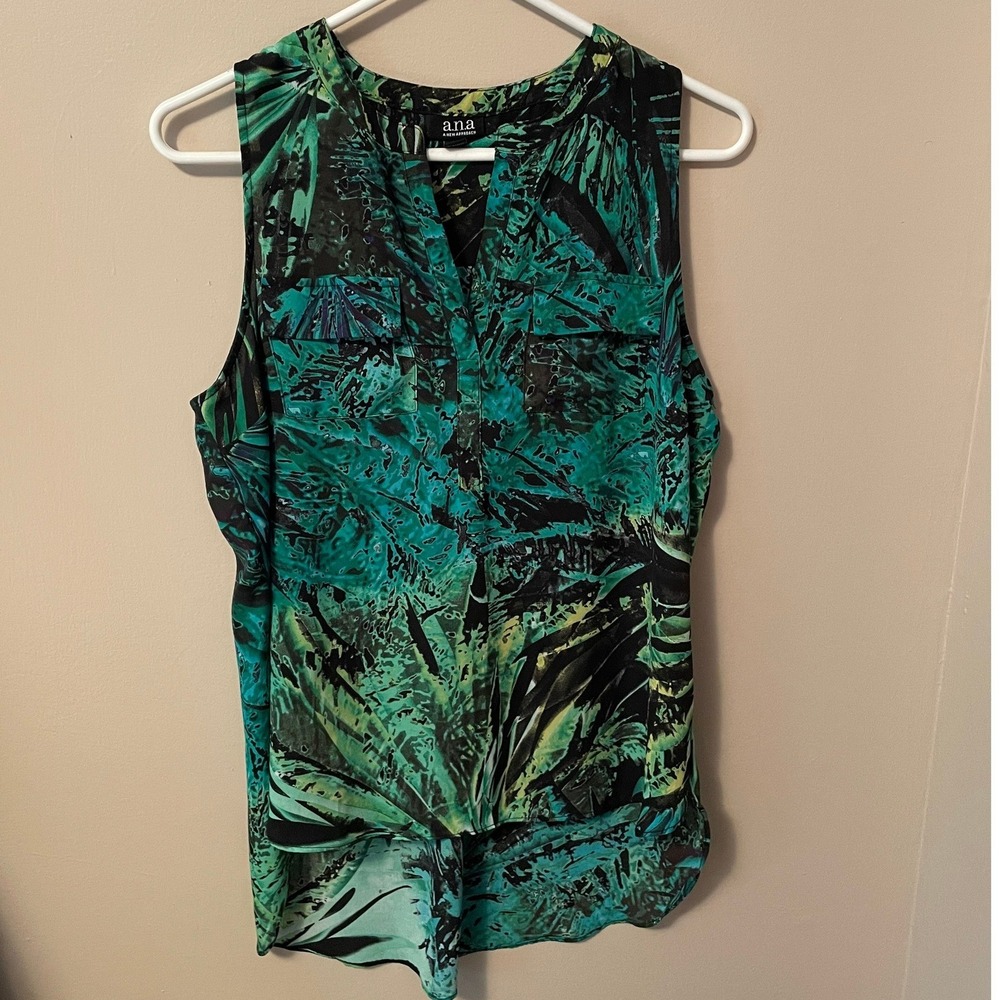 a.n.a Wm Tropical Palm Print Sleeveless Blouse Green Teal High Low Med Jungle